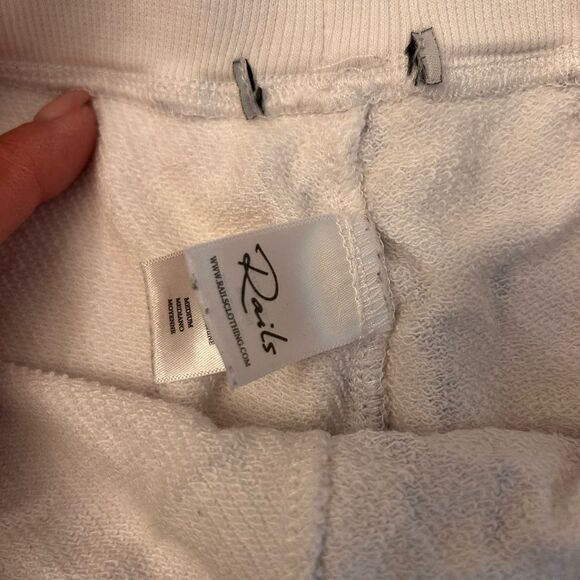 Rails  Women's Robin Short EUC Size M - Picture 4 of 8